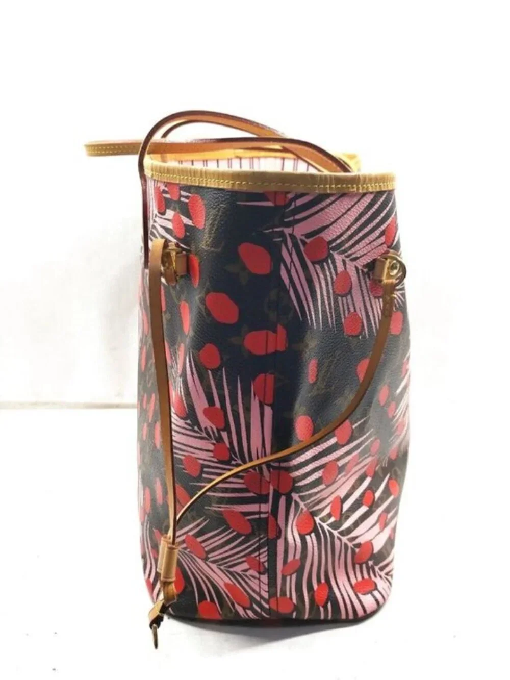 Authentic Louis Vuitton Neverfull MM Jungle Dots Limited Edition Shoulder Bag